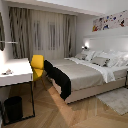 Milenij Otel