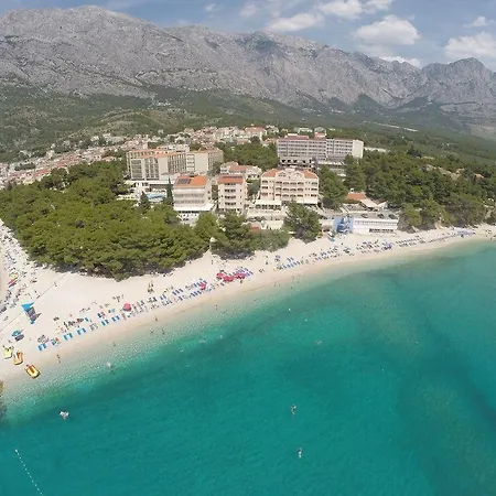 Milenij 4*