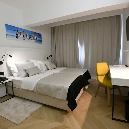 Milenij Hotel 4*