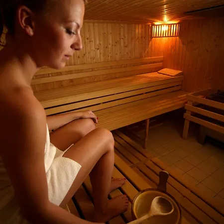 Hotel Milenij 4*