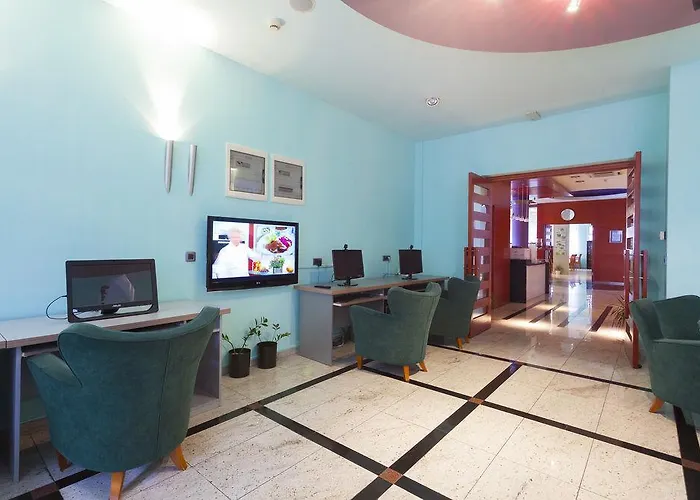 Hotell Milenij 4*